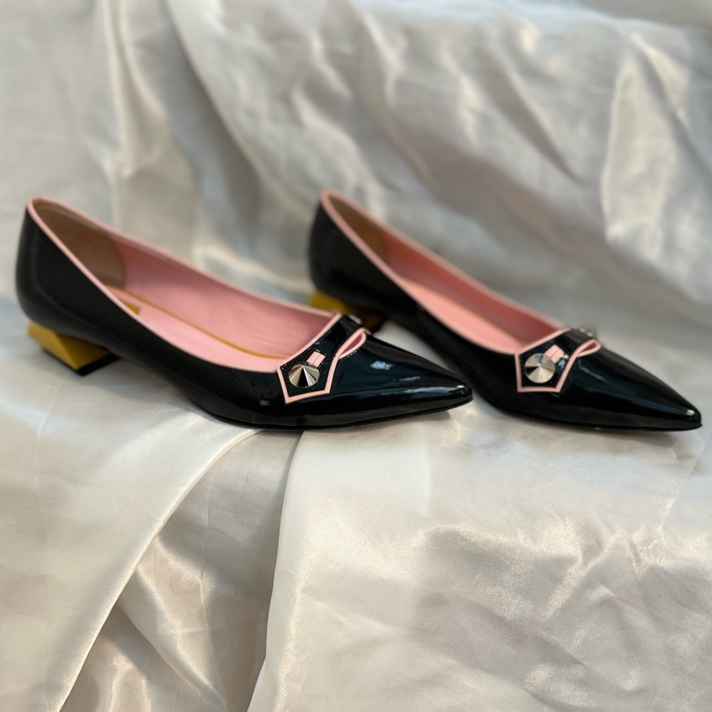 Fendi Black Patent Pumps - Picture 3 of 11